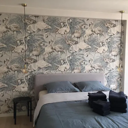 Astrid Οστένδη