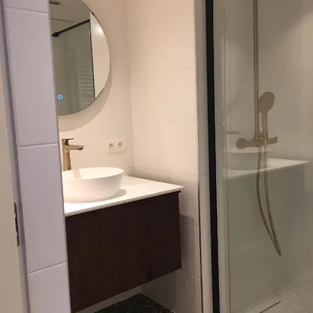 Astrid * Οστένδη