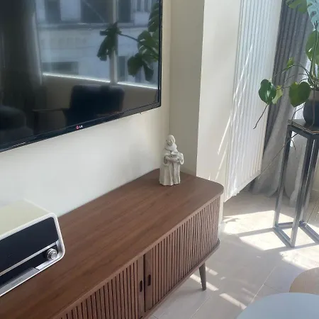 Astrid * Οστένδη